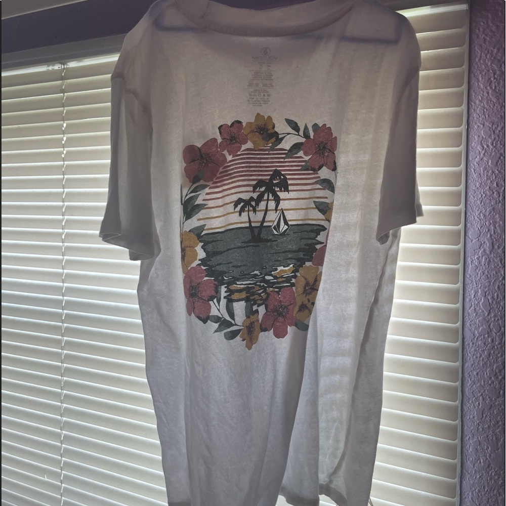 graphic volcom stone tee